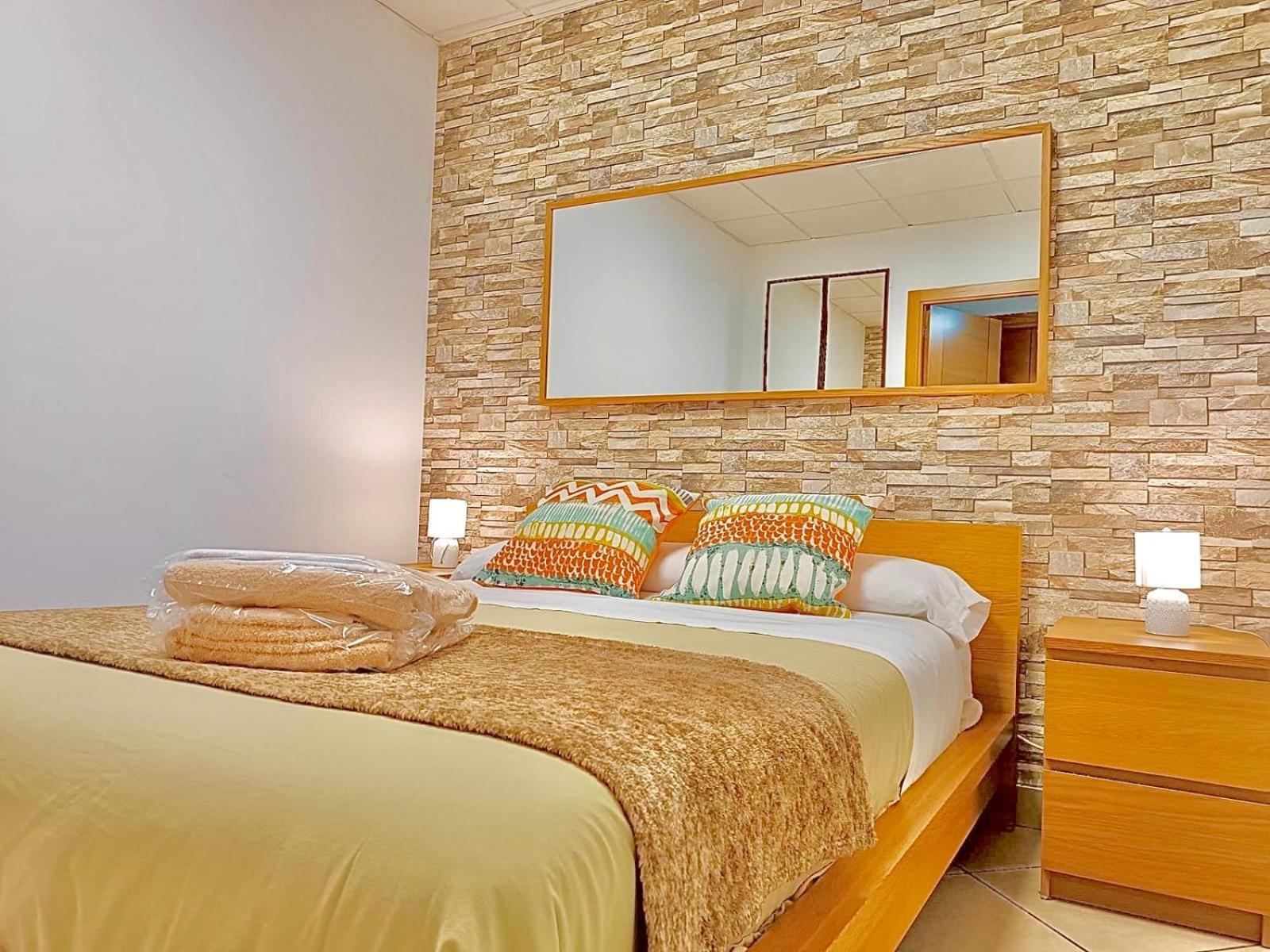Apartamento El Bambu Cerca Del Mar Malaga Exterior photo